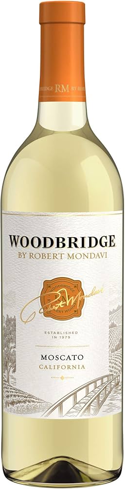 WOODBRIDGE MOSCATO 750ML